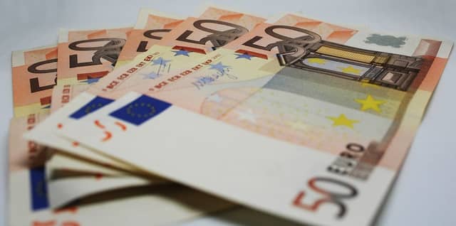 Income tax and USC bands set to change from January 1
