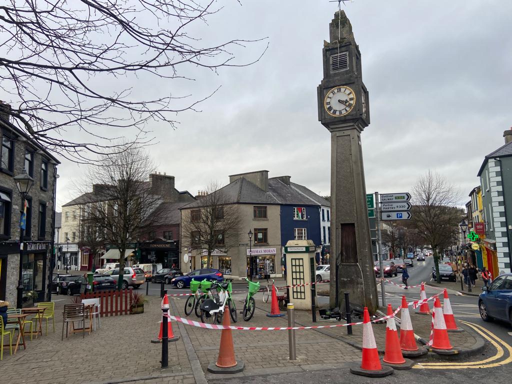 Truck crashes into Westport monument