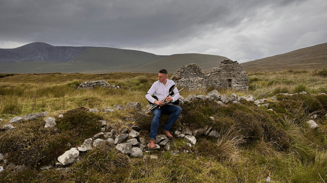 Uileann Piper, Seán Lynch will launch his new album in Achill on Saturday, Spetember 24
