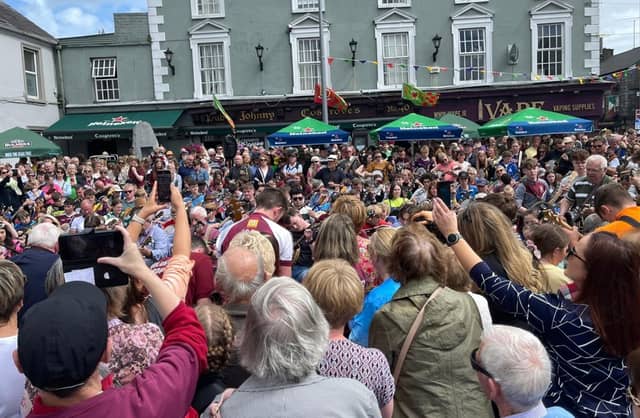 Crowds gathered at the Fleadh Cheoil na hÉireann in Mullingar for the 'Banjo Bash' in tribute to the late Noel Kilkenny