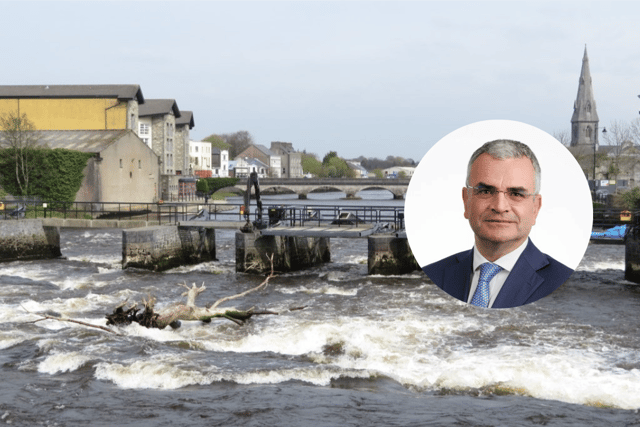 Minister Dara Calleary has welcomed €200,000 in funding for Mayo to support the removal of river conveyance blockages and improvements to local flood mitigation measures