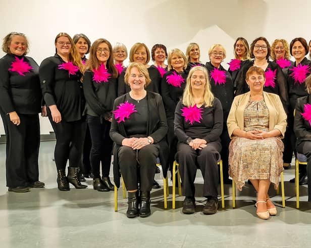 Bellacapella all female choir group