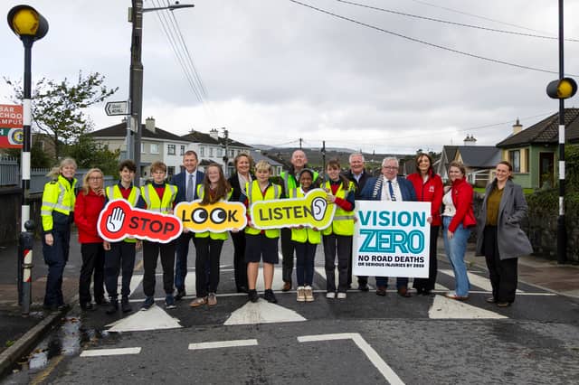 A group pictured at the launch of the new Pedestrian Crossing Leaflet at Castlebar National School.