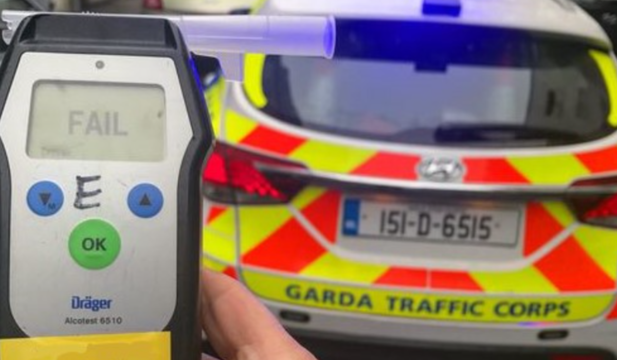 Gardaí arrest drunk driver after discovering car tax expired over 470
