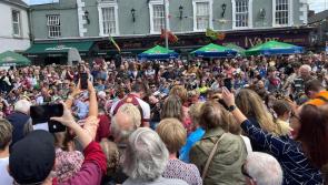 Huge crowds pay tribute to much-loved ‘legend’ Noel Kilkenny at Fleadh Cheoil na hÉireann