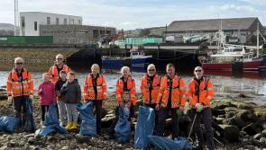 Volunteers in Mayo remove 2 tonnes of litter during beach clean-up