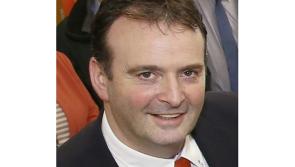 Councillor in hot water over pool motion 