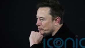 Elon Musk suggests he could buy Ryanair amid spat with boss Michael O&rsquo;Leary