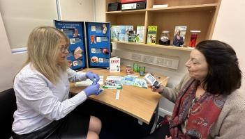 HSE encourages smokers in the West to quit smoking