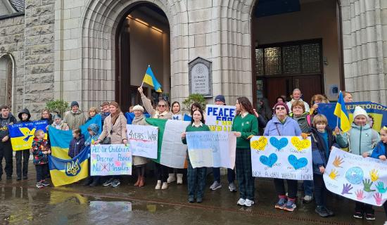 Westport shows solidarity with Ukraine at church gathering