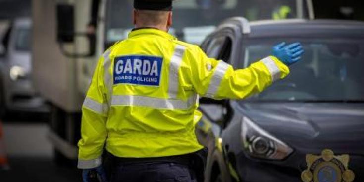 Garda&iacute; at scene of two-car collision in Mayo town