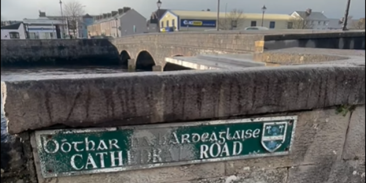 Ballina traditional signs