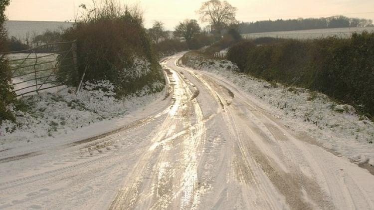 Met &Eacute;ireann issues snow-ice weather warning for Mayo