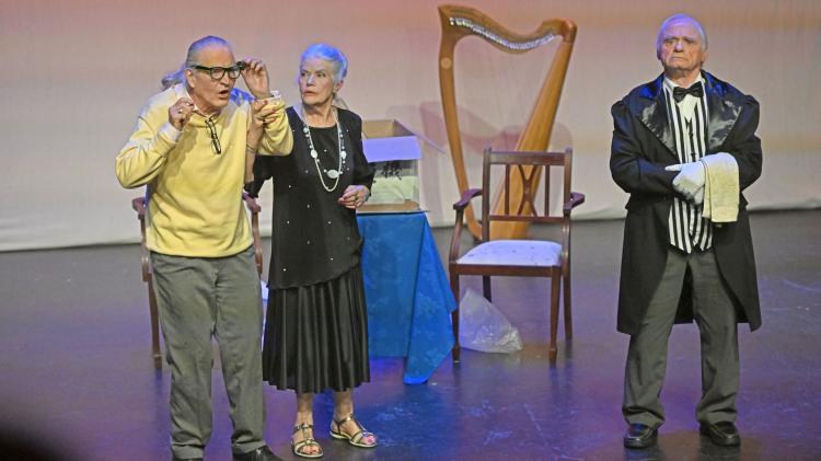Two Mayo groups take home a win at national drama awards