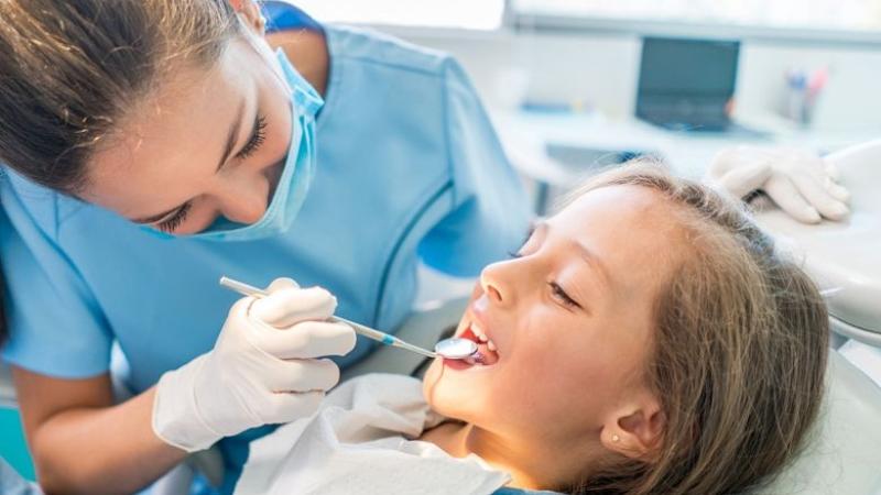 Over 900 children in Mayo awaiting dental treatment from HSE 