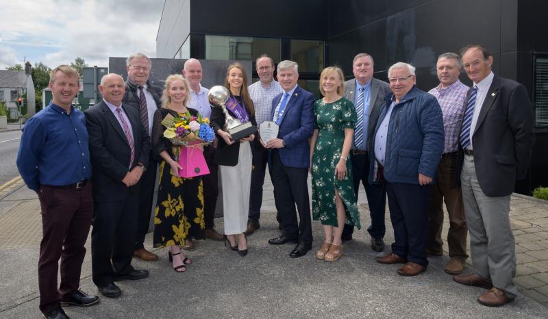 World champion honoured in her home town