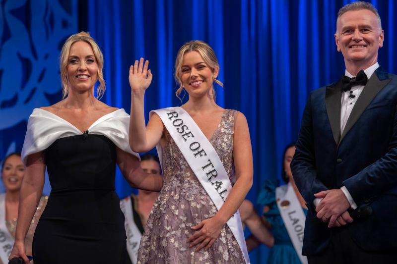 Róisín, with strong Limerick roots, crowned the International Rose of Tralee 2023!