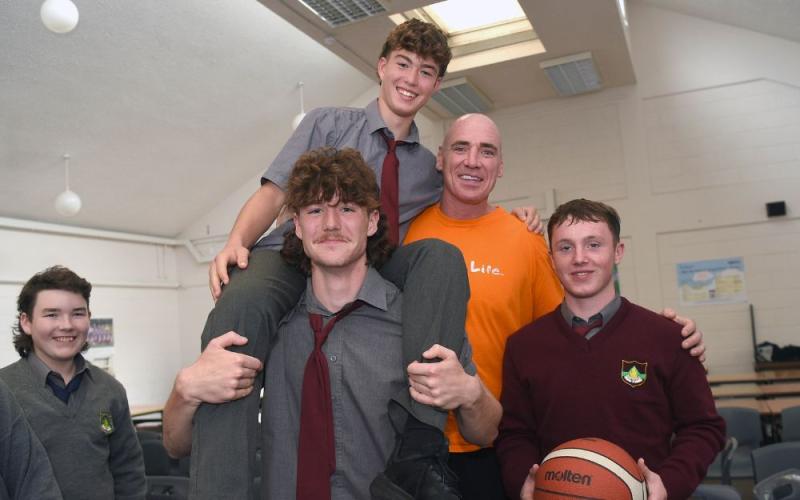 Former NBA basketball player visits Westport's Rice College 