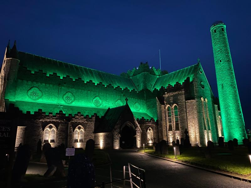 Castlebar Samaritans call for public buildings to be lit up green for Longest Night