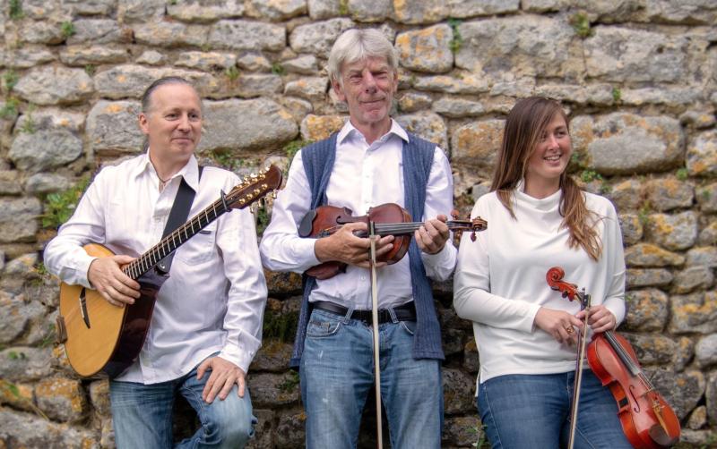 ENTERTAINMENT:  Stockton’s Wing founder brings trad trio to Westport