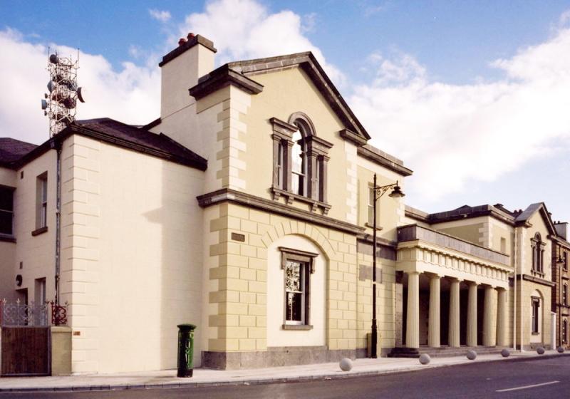 Man pleads guilty to demanding €28,000 to pay off drug debt