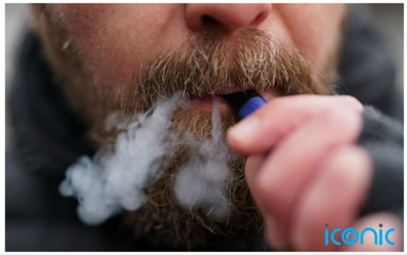 A Mayo councillor says there are enough vape shops in Castlebar