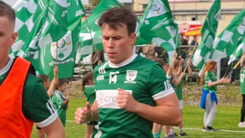 Determined Sarsfields survive the drop