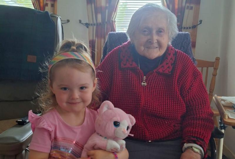Mayo woman and child celebrate birthdays together ... 99 years apart!