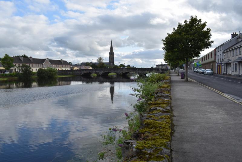 Walkway to controversial Ballina jetty to be removed by Mayo County Council