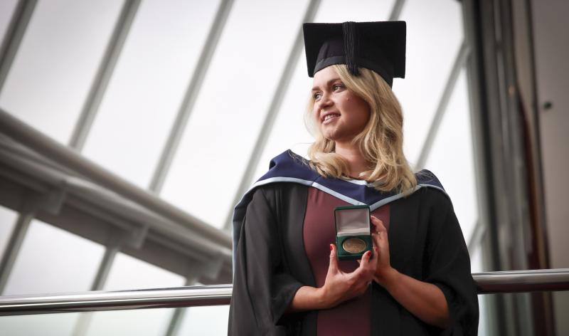 Mayo teaching graduate receives top award 