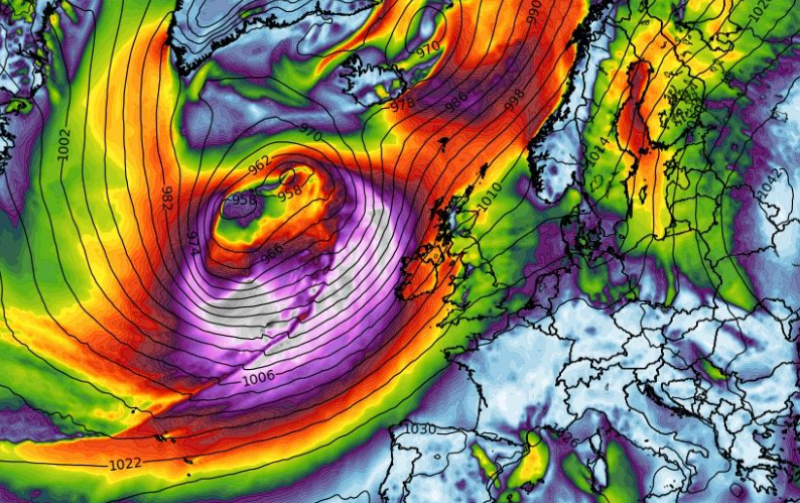 Expect more warnings! Met Éireann's grim weekend weather amid new storm threat