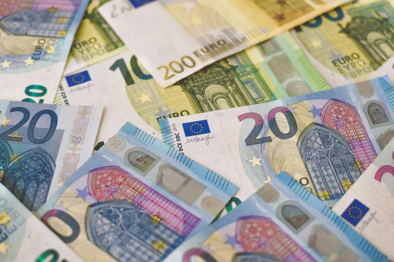 Thousands eligible for one-off €2,000 Social Welfare payment - here's how to apply