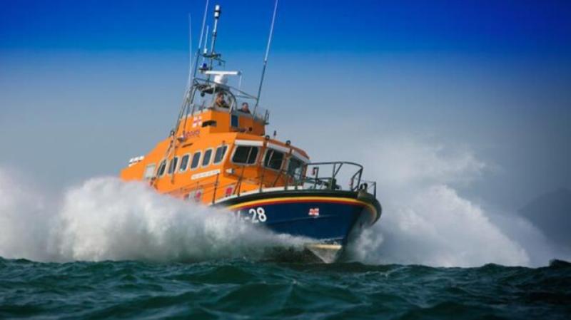 Fishermen rescued off Mayo Coast by Achill Island RNLI