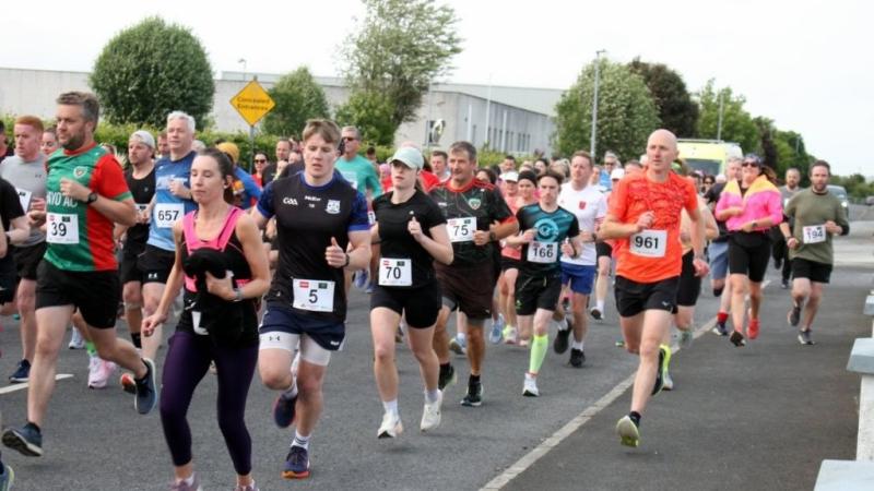 Massive turnout for 5K race in Mayo Town which was a big success