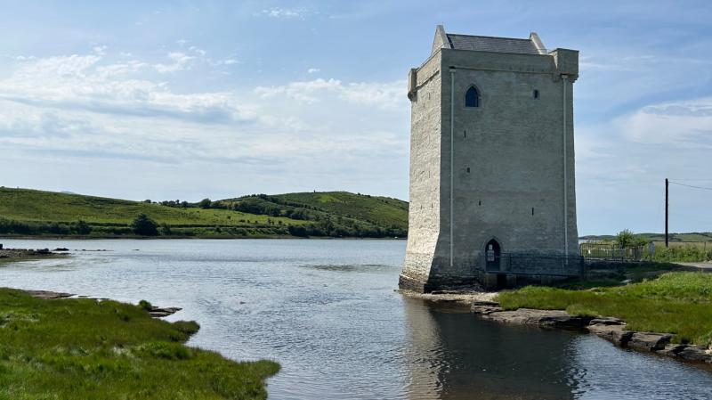 Sieges, a thousand cows and deathplace of the Pirate Queen - The historical significance of Rockfleet Castle