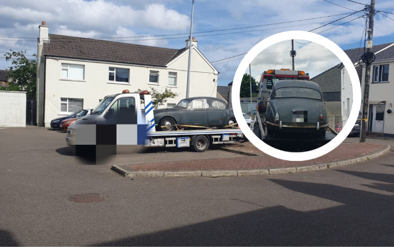 Mystery over abandoned tow truck with classic car on back before shock Garda discovery