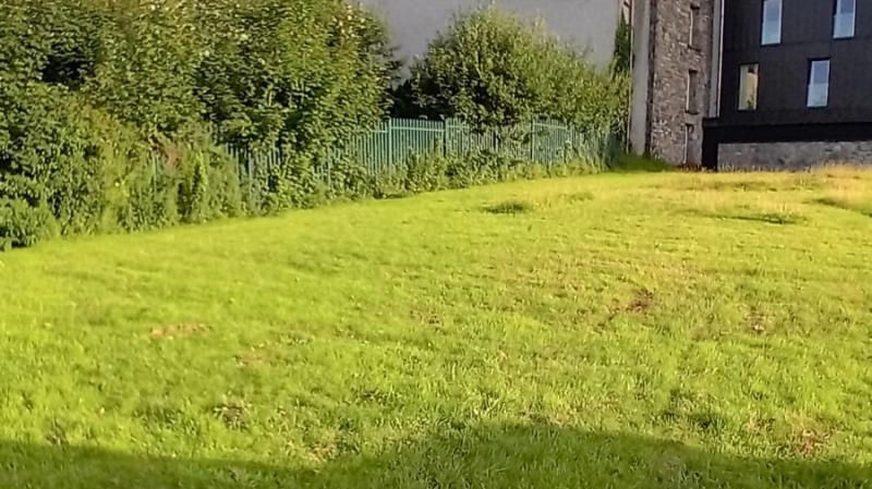 Land in Westport was sold by Mayo County Council to owners of hotel in Westport despite opposition