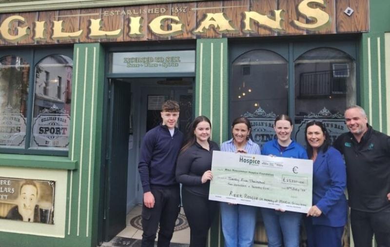 Mayo pub raises over €25,000 for Mayo Roscommon Hospice