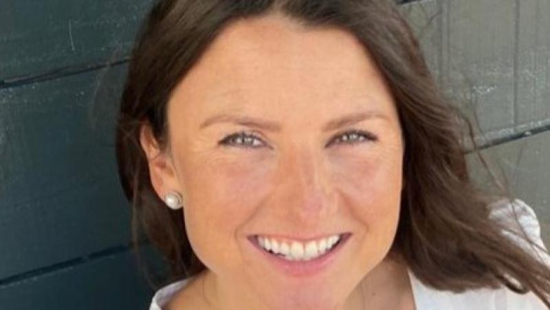 Mayo councillor Deirdre Lawless has called for Simon Harris to resign