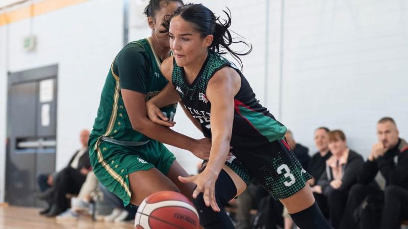 Mayo basketball star shines on debut with new club