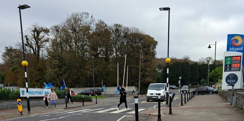 The pedestrian crossing on the Newport Road in Westport is without a lollipop person