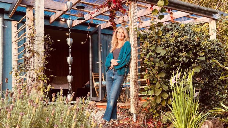 Westport’s Vicky Tindal launches The Reflexology Room 