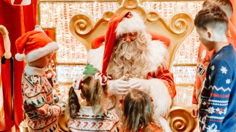 Large turnout in North Mayo as Santa visits Oweninny Wind Farm