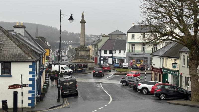 Lack of late-night transport options in Mayo town