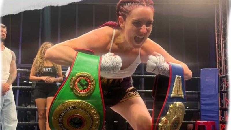 Mayo boxing star overwhelms opponent to secure world title