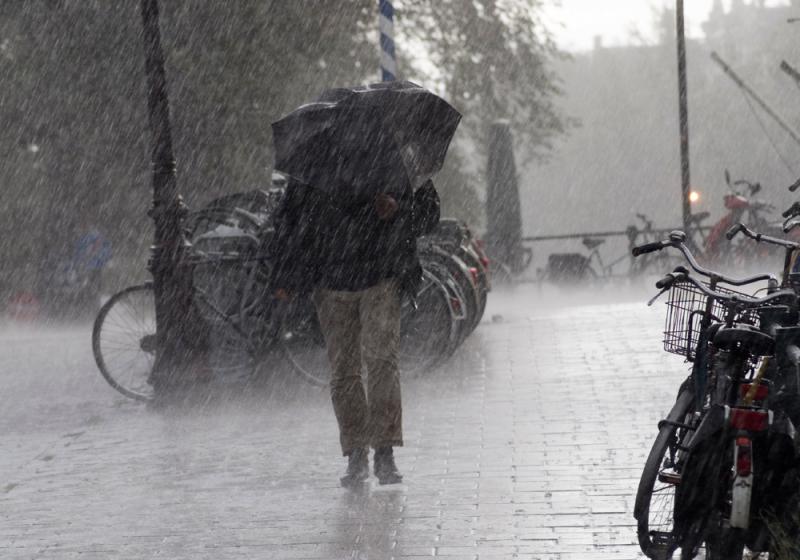 Red weather alert for Mayo