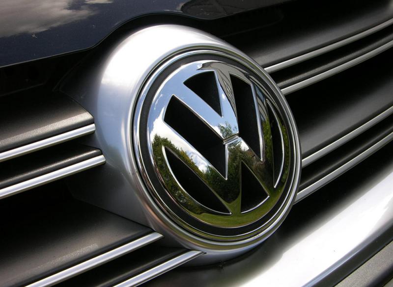 Volkswagen seeks to stop Judge Devins hearing case
