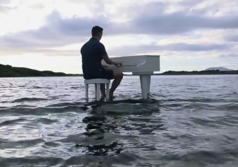 Moyles ‘froze’ for daring new video