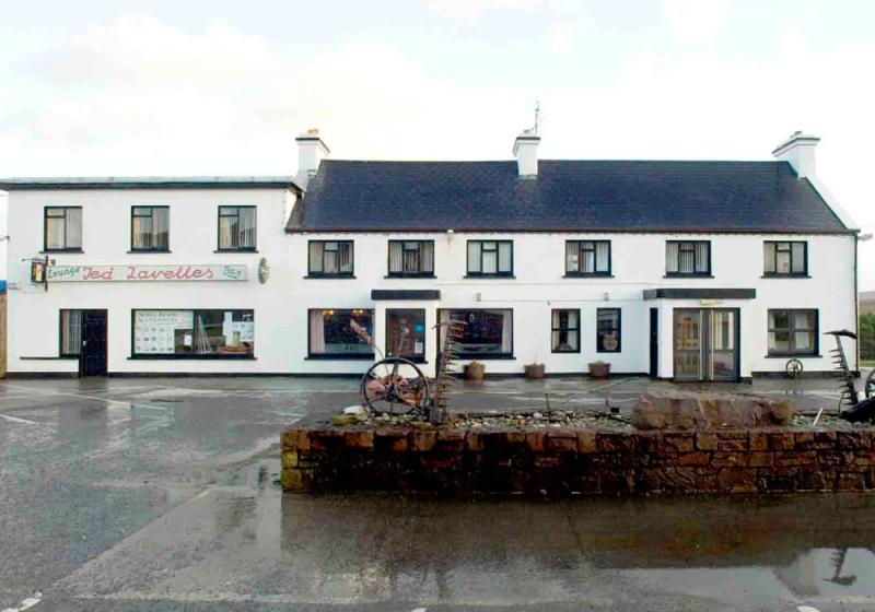 End of an era as Lavelle&rsquo;s end 68 year association with Achill pub