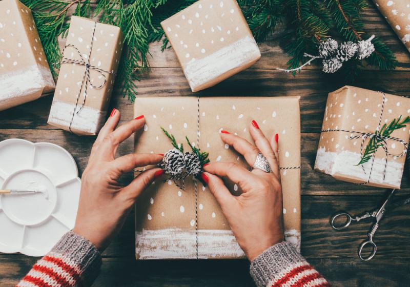 Giving greener Christmas gifts